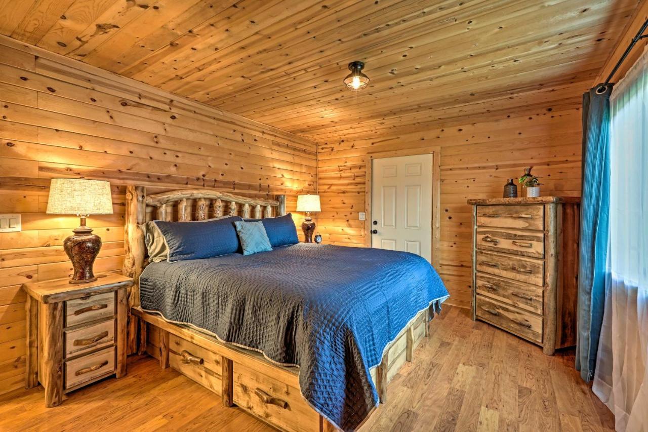 Woodsy Pinetop Oasis, 11 Mi To Rainbow Lake! Exteriör bild