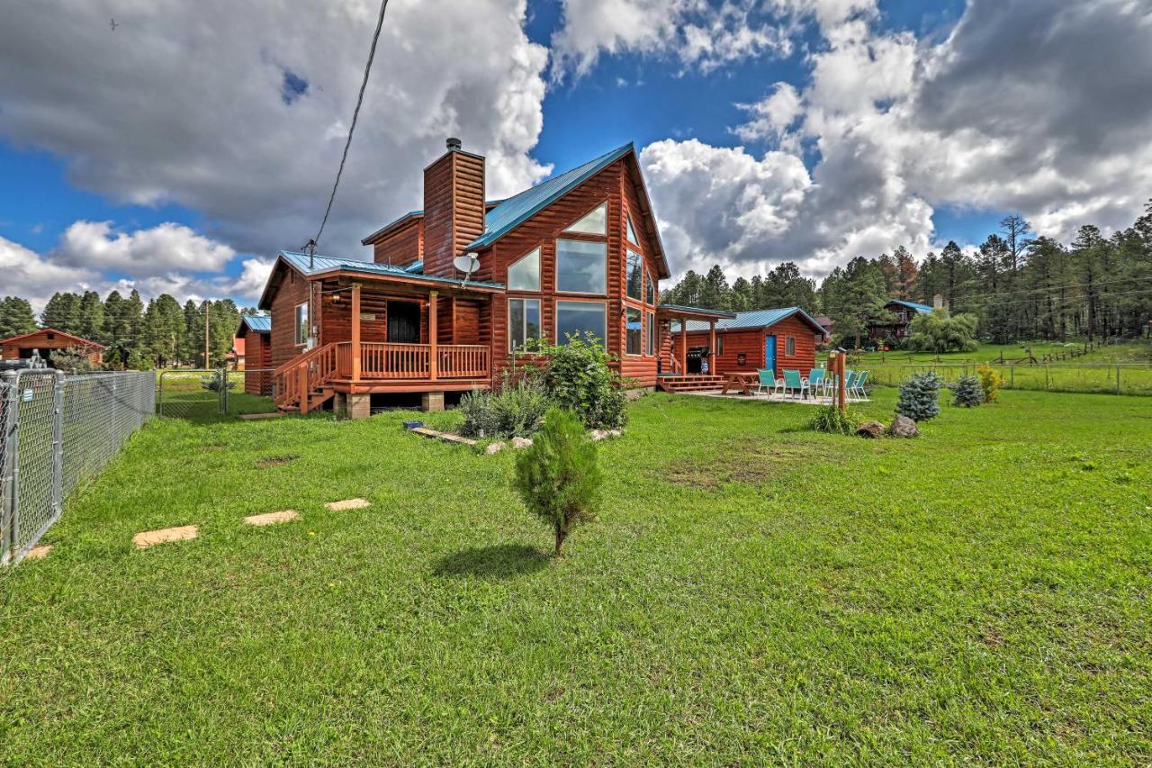 Woodsy Pinetop Oasis, 11 Mi To Rainbow Lake! Exteriör bild